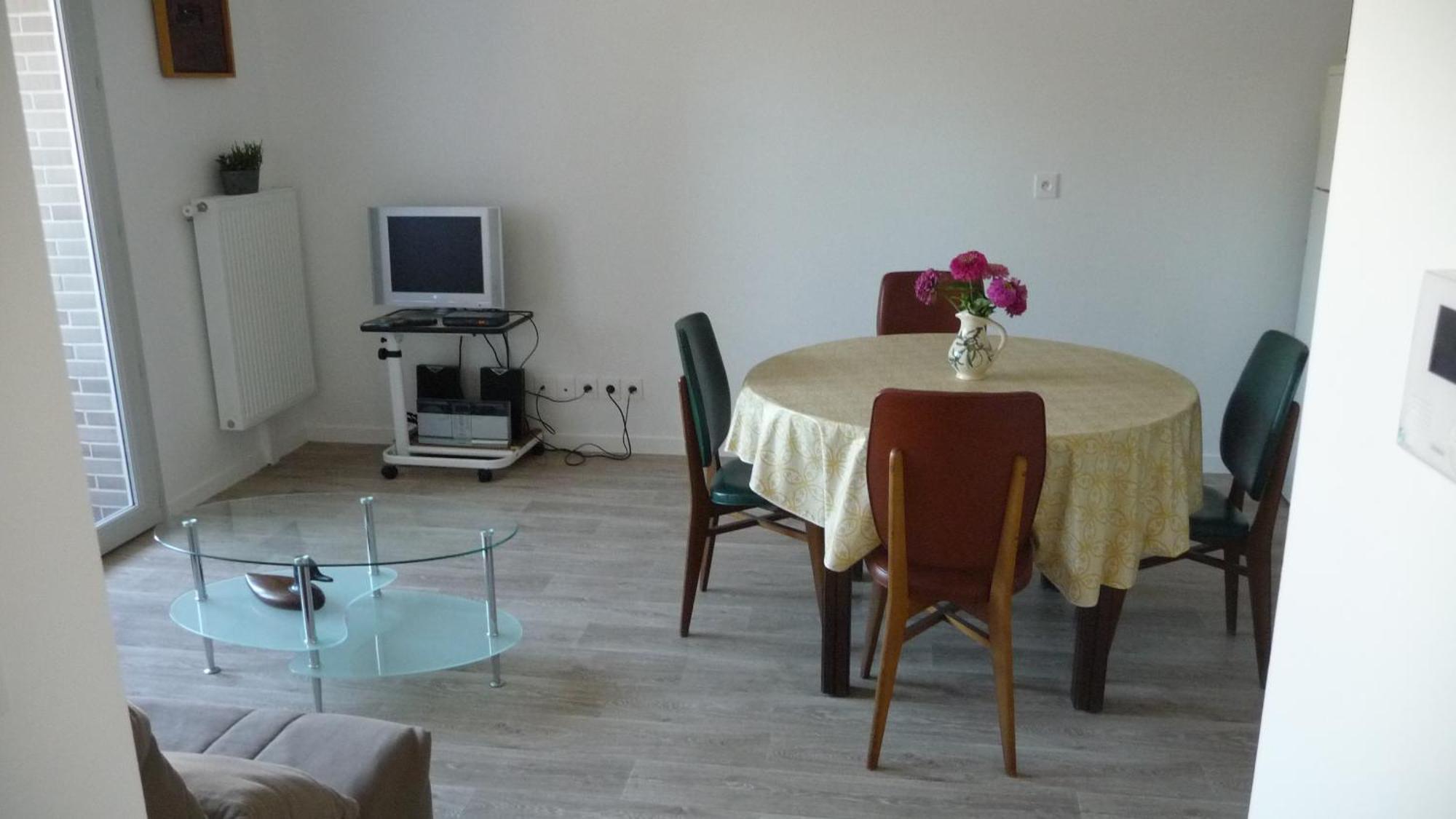 Апартаменты Pour Visiter Ou Travailler Dans Le Loiret Сен-Жан-де-Брей Экстерьер фото
